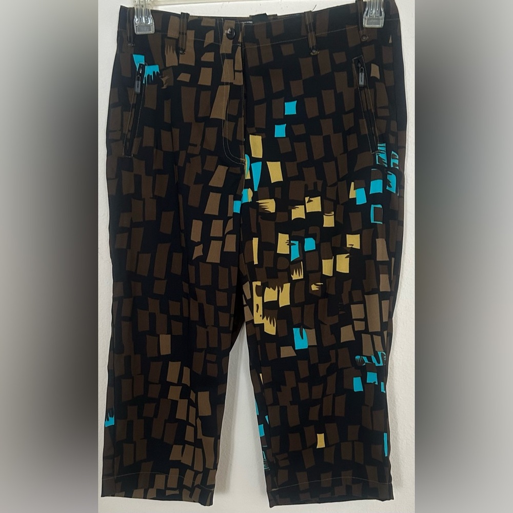 Jamie Sadock Golf Knee Capri Pants Size 6 Dark Abstract Print Stretch Artsy
